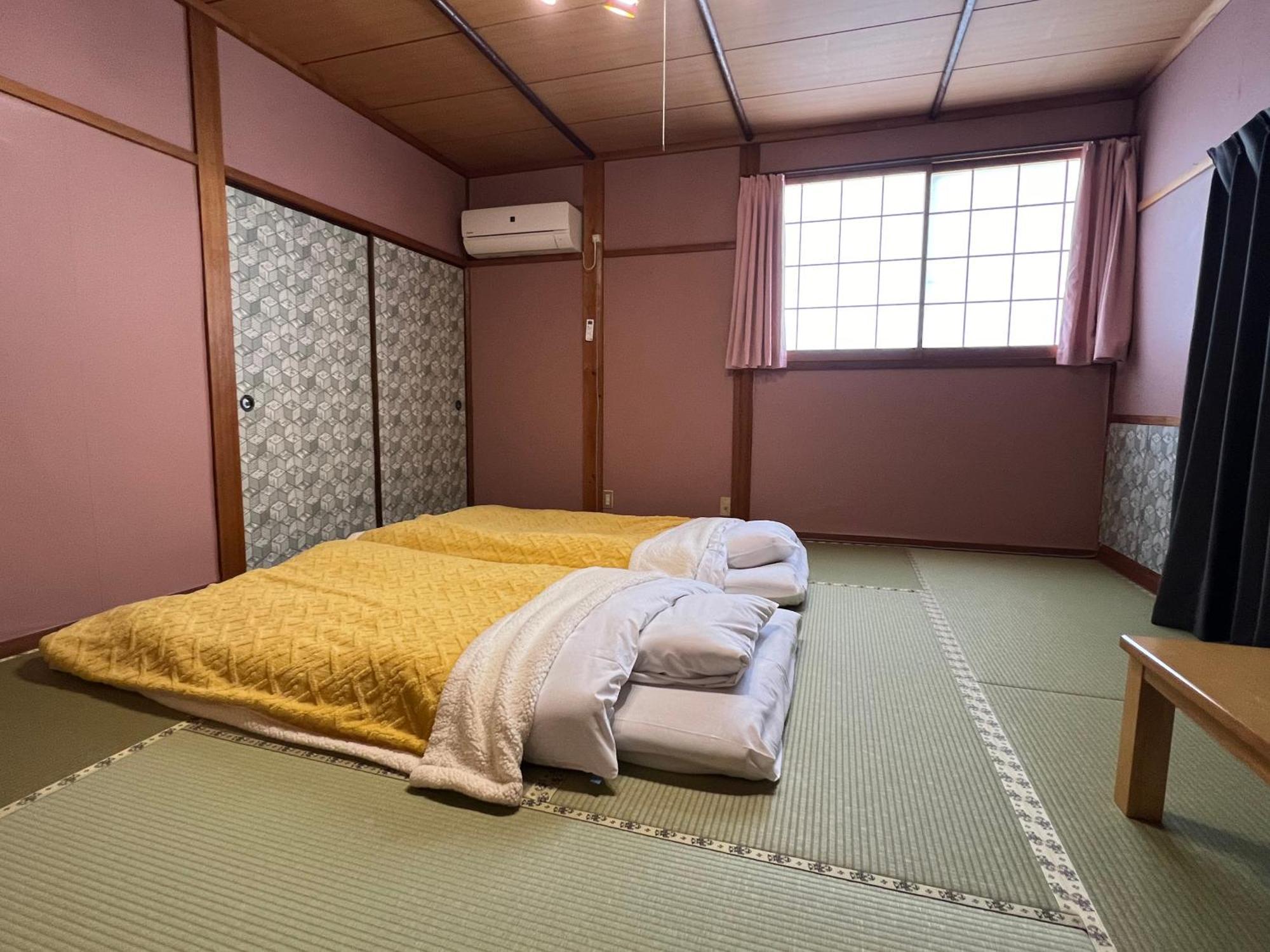 Cozy And Cheap Kinosaki Hideya Non Japanese Hotel Toyooka  Exterior foto